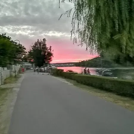 La Framboisette Le Vaudreuil